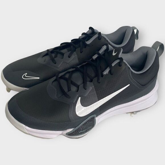 Nike Force Zoom Trout 9 Baseball Cleats Black White FB2907-001 Mens size 9 New